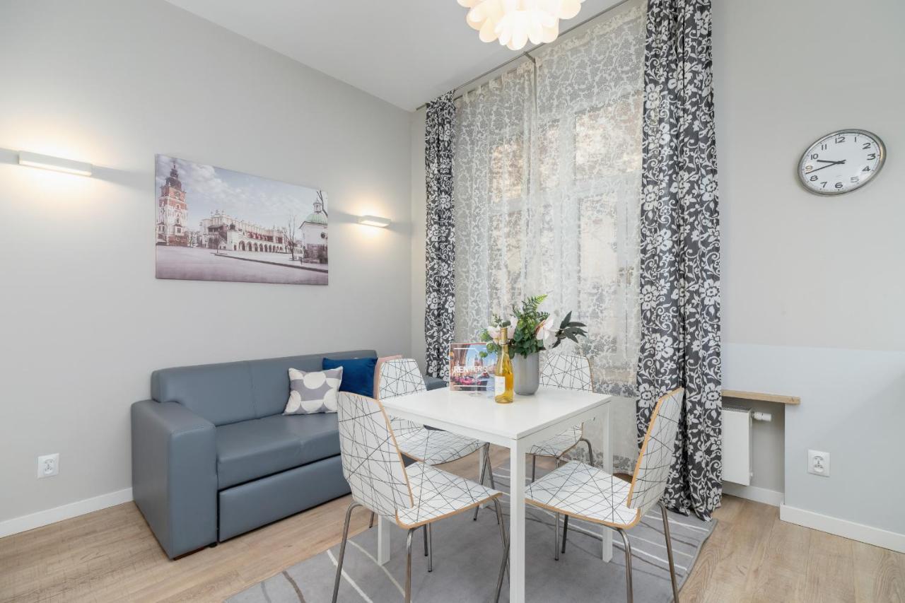Central Planty Park Apartment Lobzowska By Noclegi Renters Krakau Exterior foto
