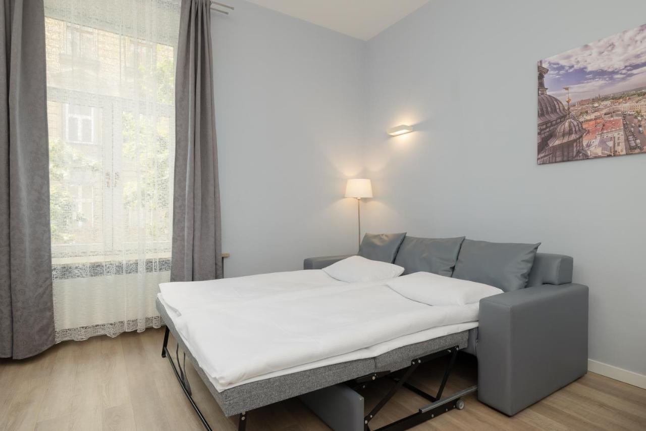 Central Planty Park Apartment Lobzowska By Noclegi Renters Krakau Exterior foto