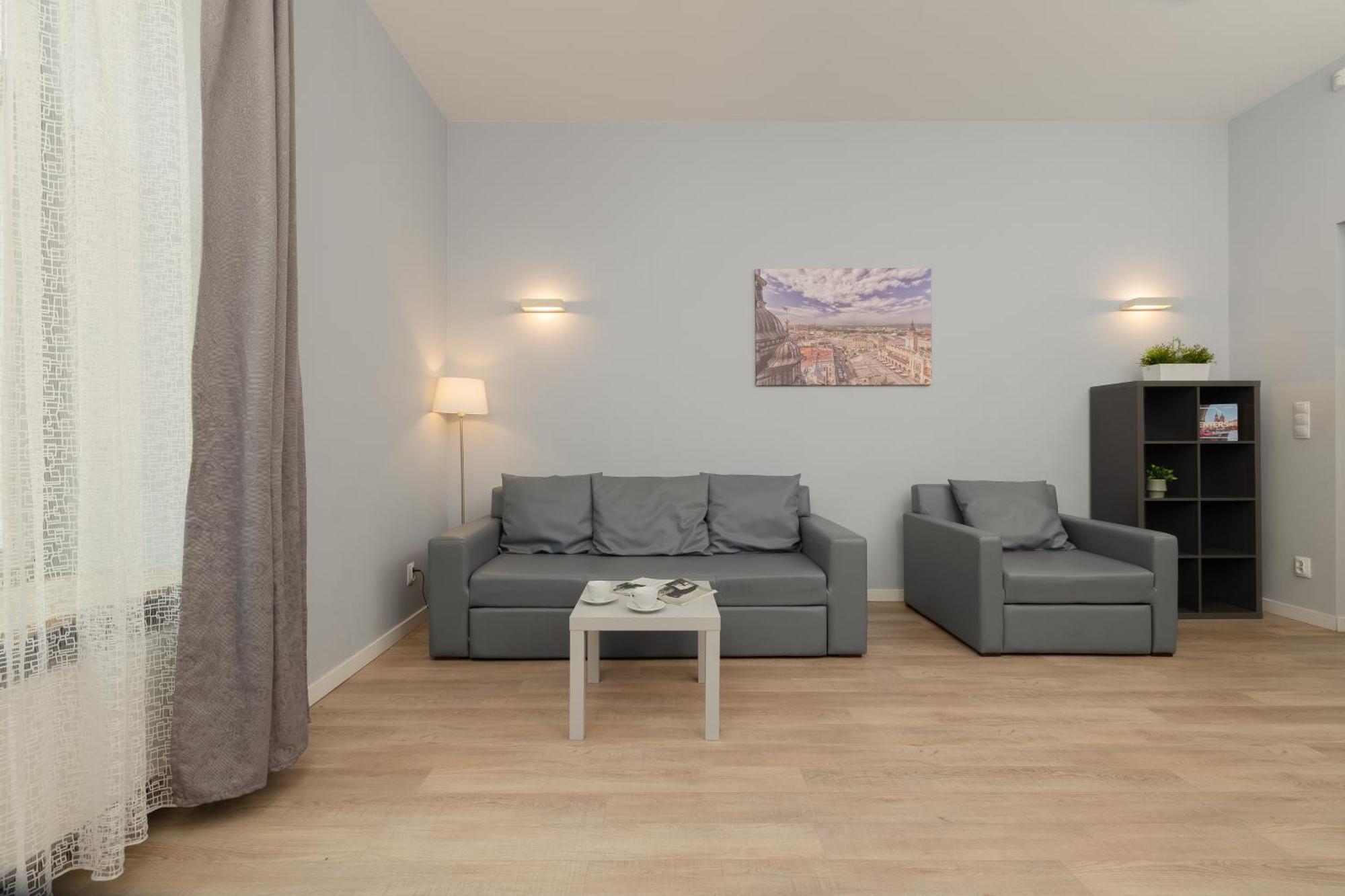 Central Planty Park Apartment Lobzowska By Noclegi Renters Krakau Exterior foto
